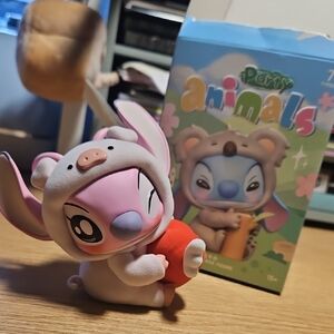 Disney/Miniso Party Animals Surprise Box Figure - Baby Pig